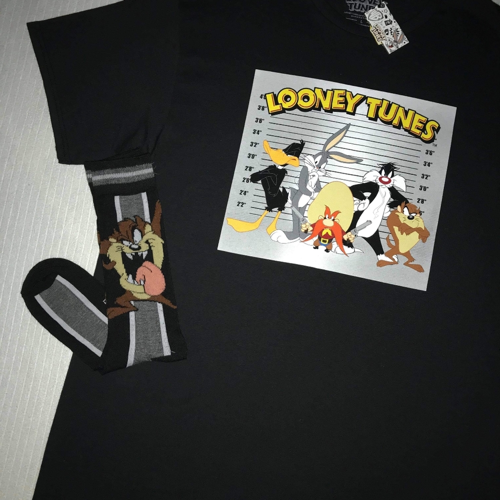 LOONEY TUNES TEE & SOCKS